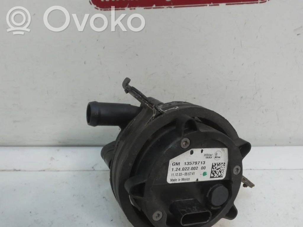 Opel Ampera Vesipumppu 