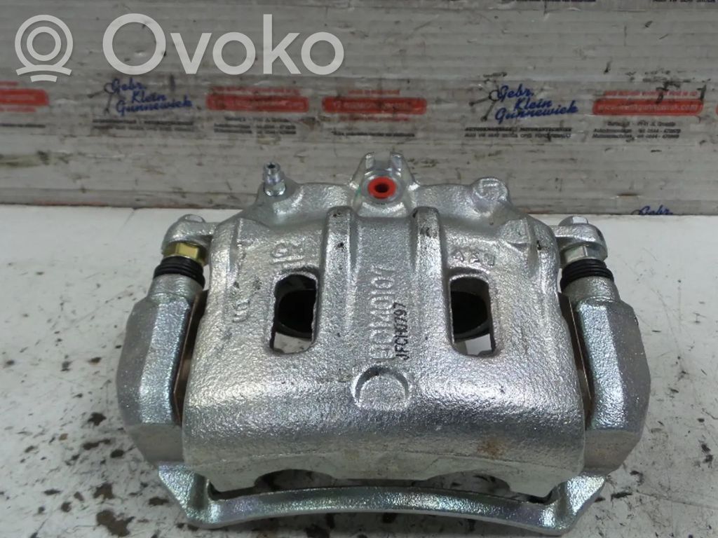 Opel Antara Zacisk hamulcowy przedni 
