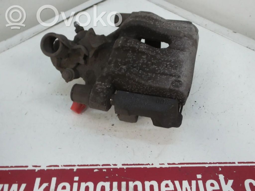 Takajarrusatula   1730929,1761756,2210215,8M512M089BB,8M512M089BC,8M512M089BE