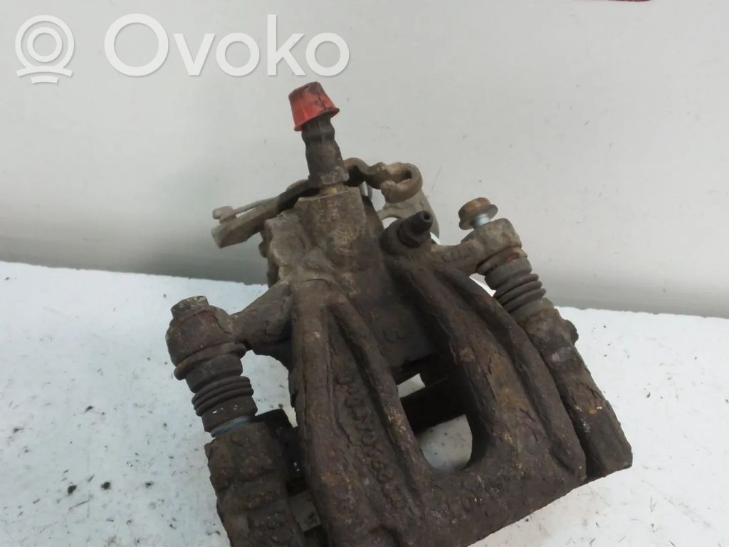 Ford Mondeo Mk III Takajarrusatula 