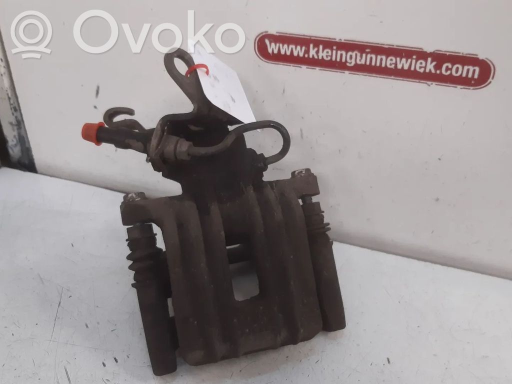 Seat Leon (1P) Takajarrusatula 