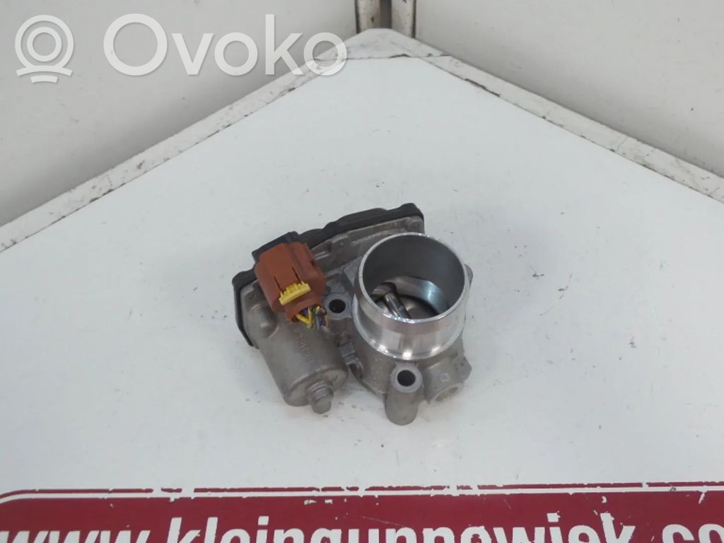 Ford Fiesta Valvola corpo farfallato elettrica 