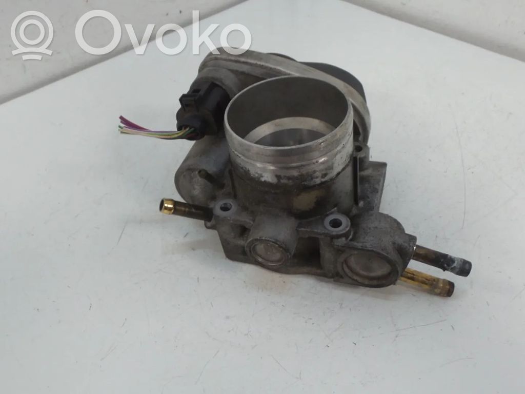 Volkswagen PASSAT B5 Electric throttle body valve 