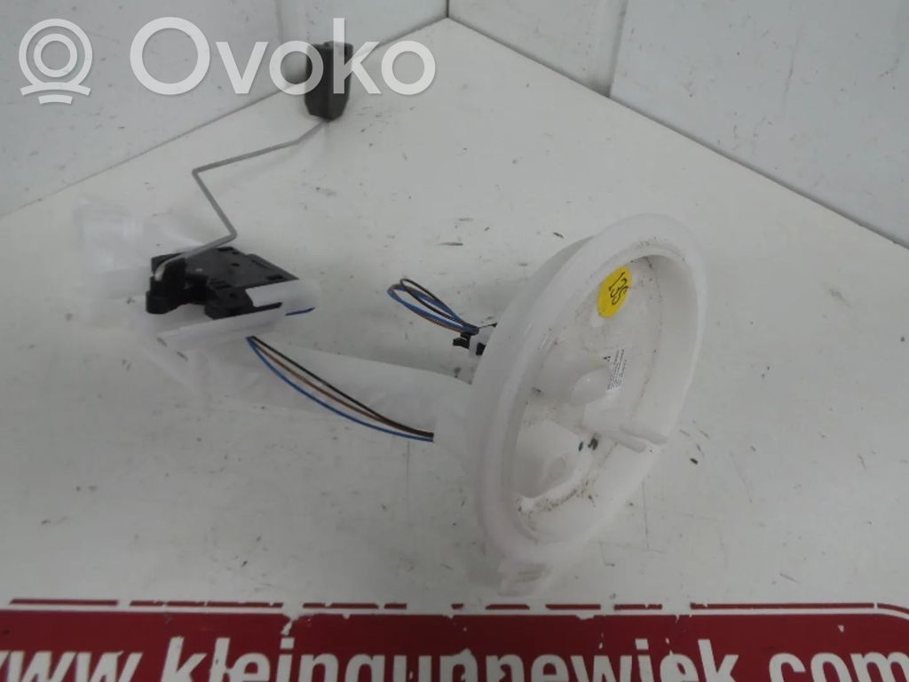 Volkswagen Tiguan Czujnik poziomu paliwa 