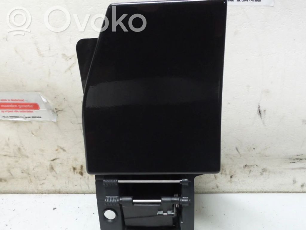 Renault Trafic III (X82) Tappo cornice del serbatoio 