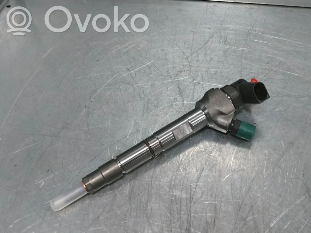 Volkswagen Jetta VI Injector combustibil 