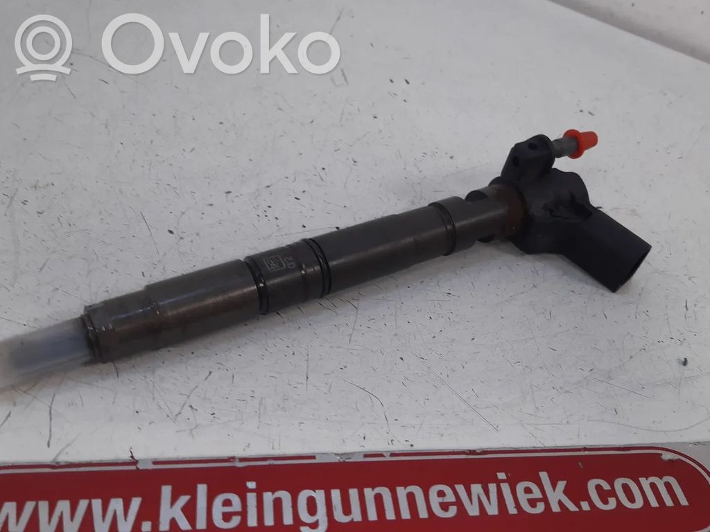 Volkswagen PASSAT B6 Iniettore 