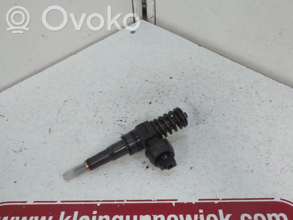 Inyector de combustible   038130073BP,038130080X,0414720314,BWB