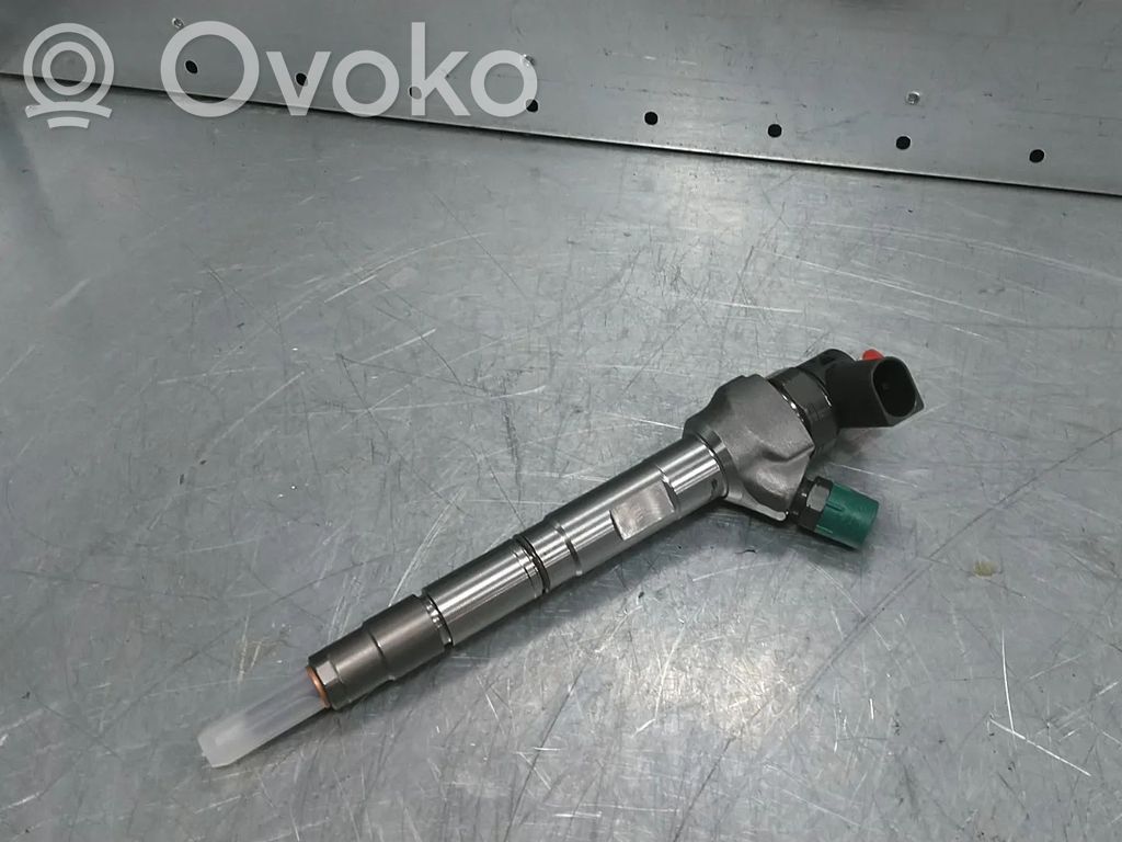 Volkswagen Jetta VI Injector combustibil 