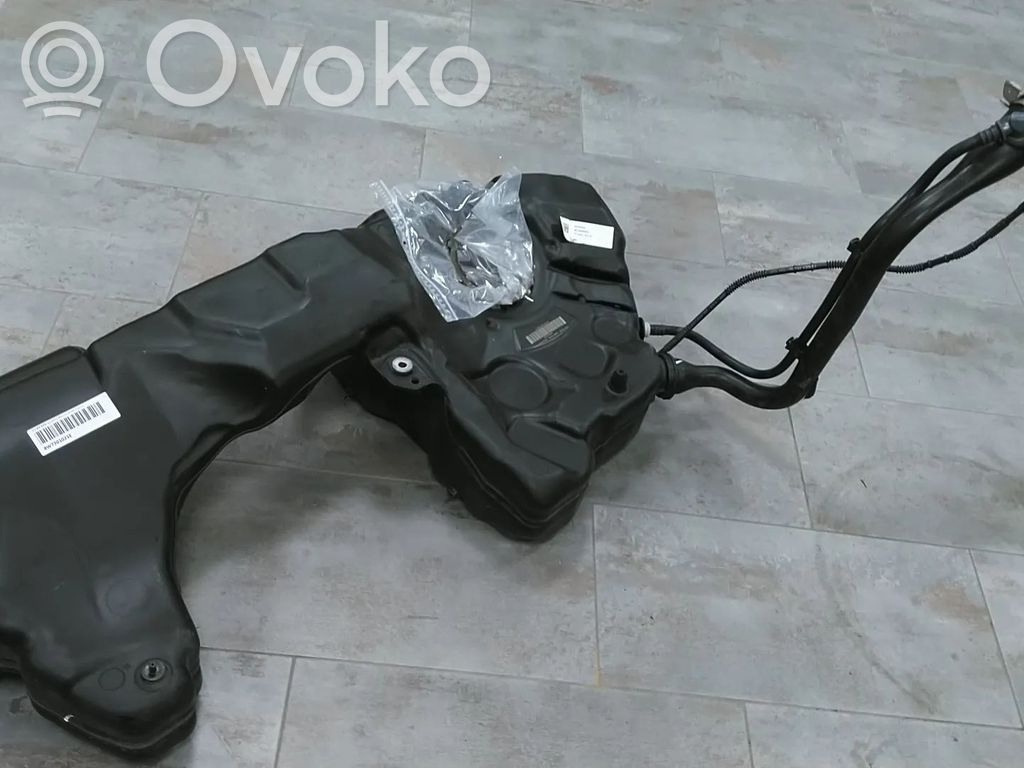 Kraftstofftank   8W7201021E,8W7201060E,8W7201060L