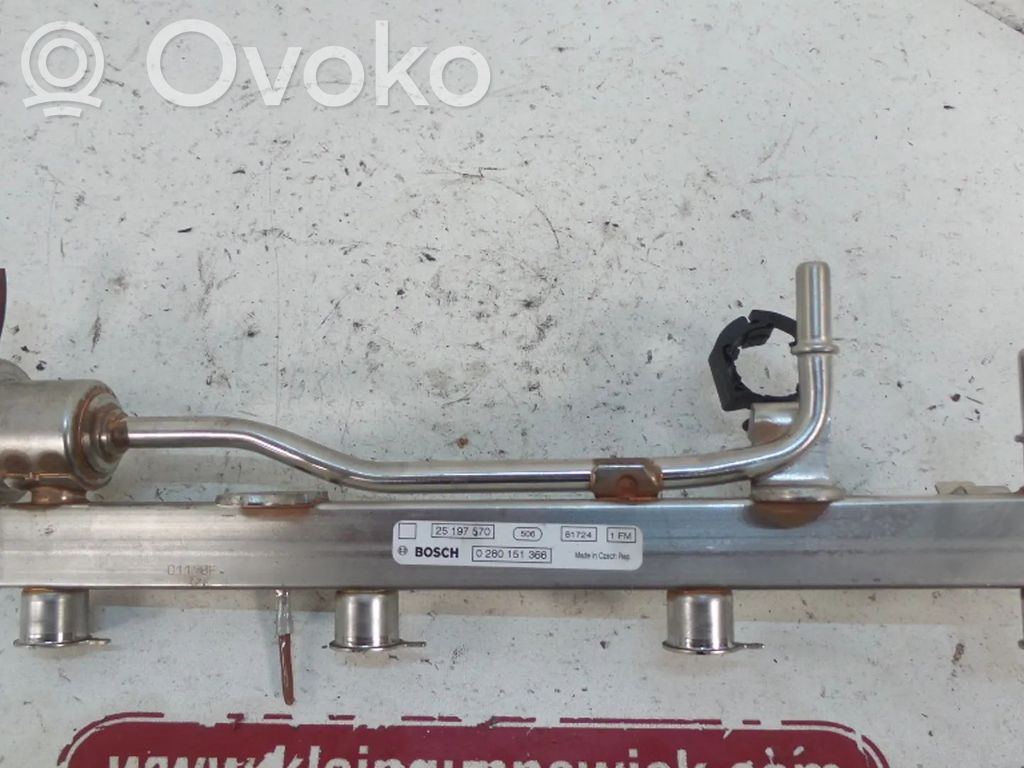 Opel Corsa E Polttoainepääputki 