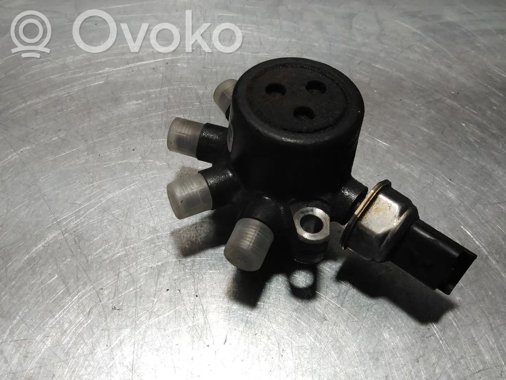 Ford Mondeo MK IV Linea principale tubo carburante 