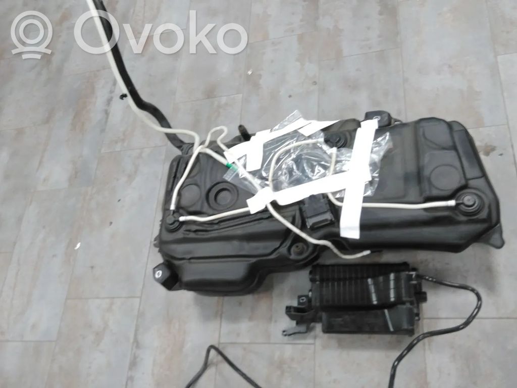 Volkswagen Tiguan Zbiornik paliwa 