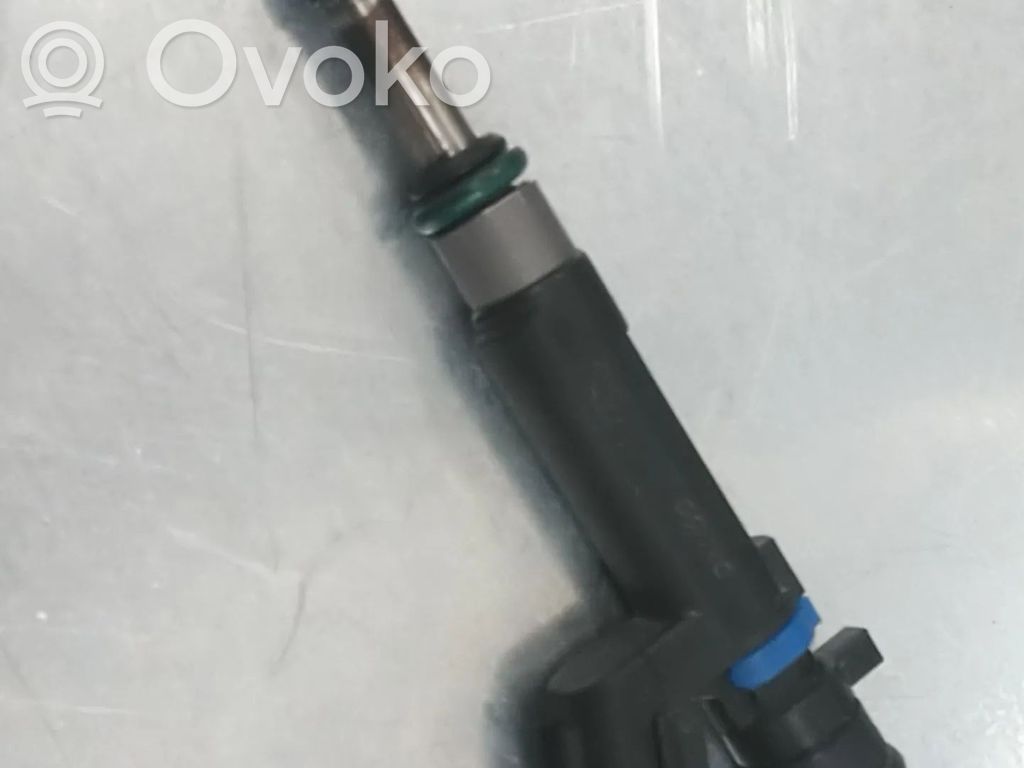 Renault Captur II Fuel injector 