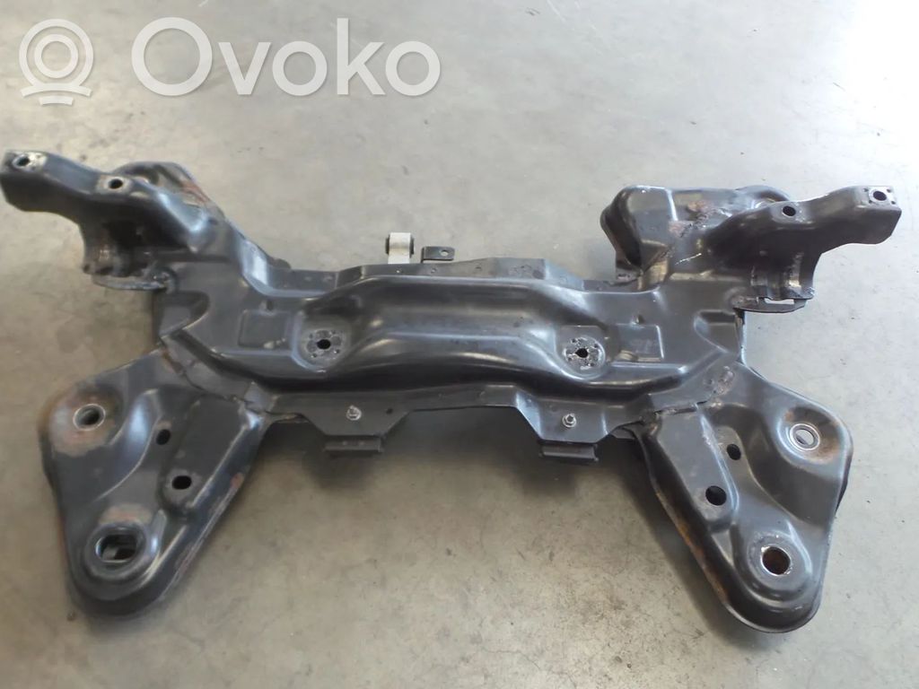 Citroen C3 Priekinis traversas 