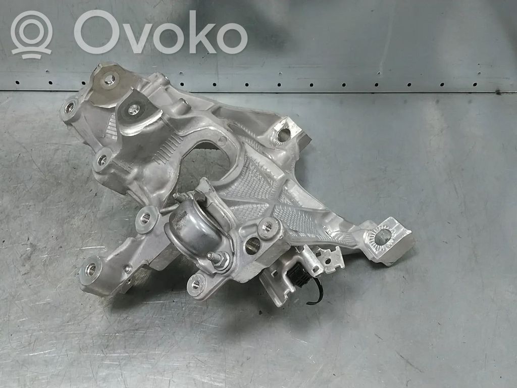 Priekinis traversas   8W0399296E,8W0399296D
