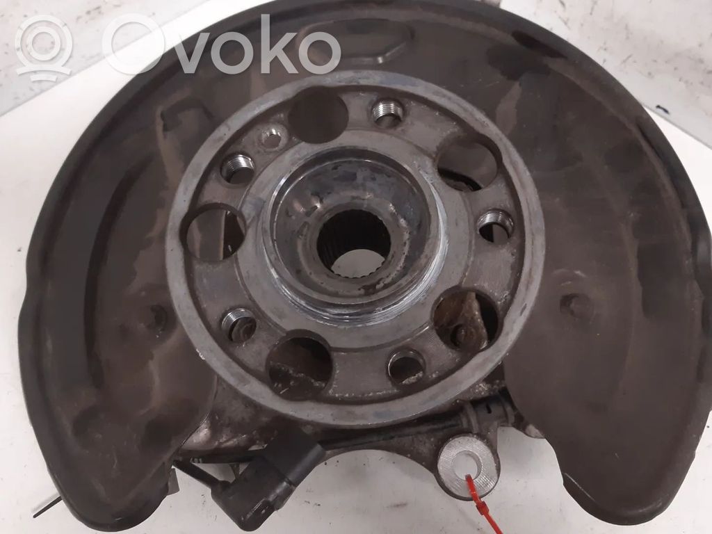 Mercedes-Benz C W205 Fuso a snodo con mozzo ruota posteriore