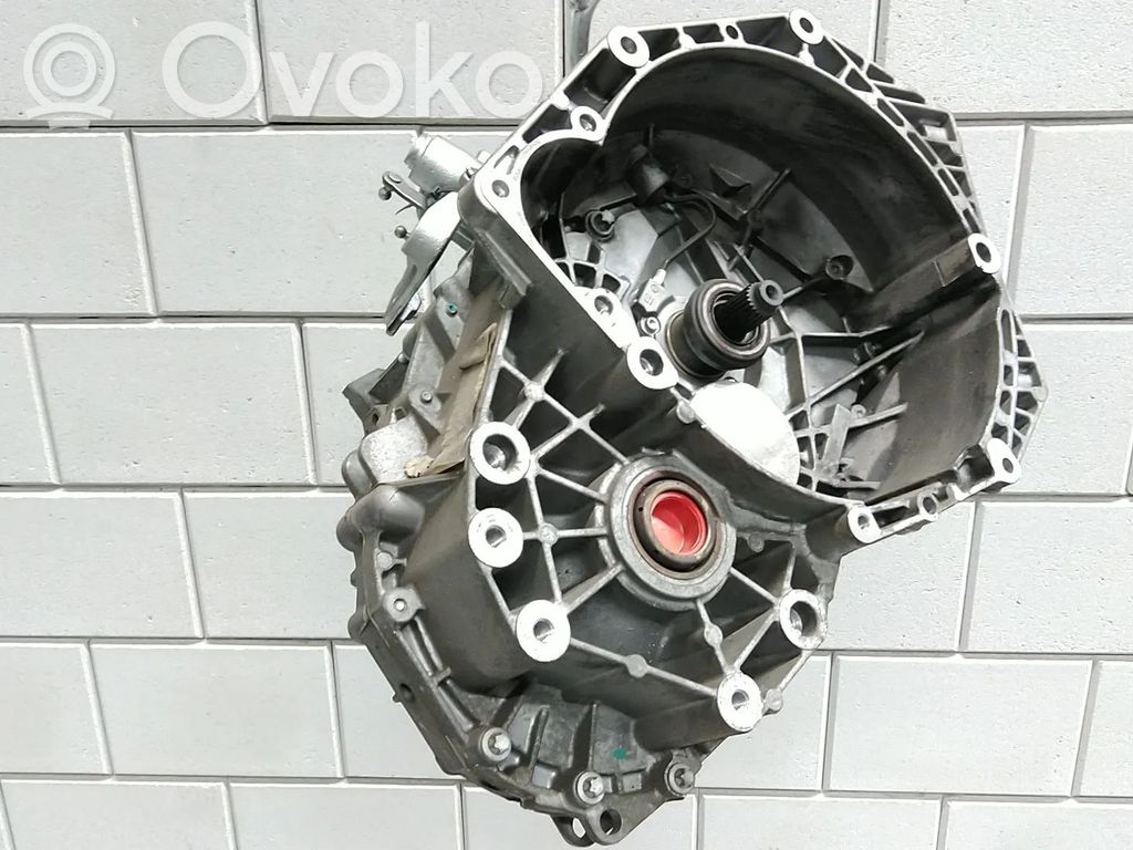 Opel Insignia A Mechaninė 5 pavarų dėžė 