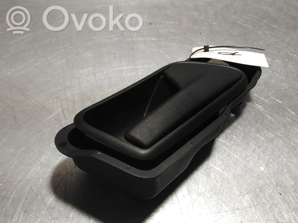 Etuoven suojatulppa   1T0837198A