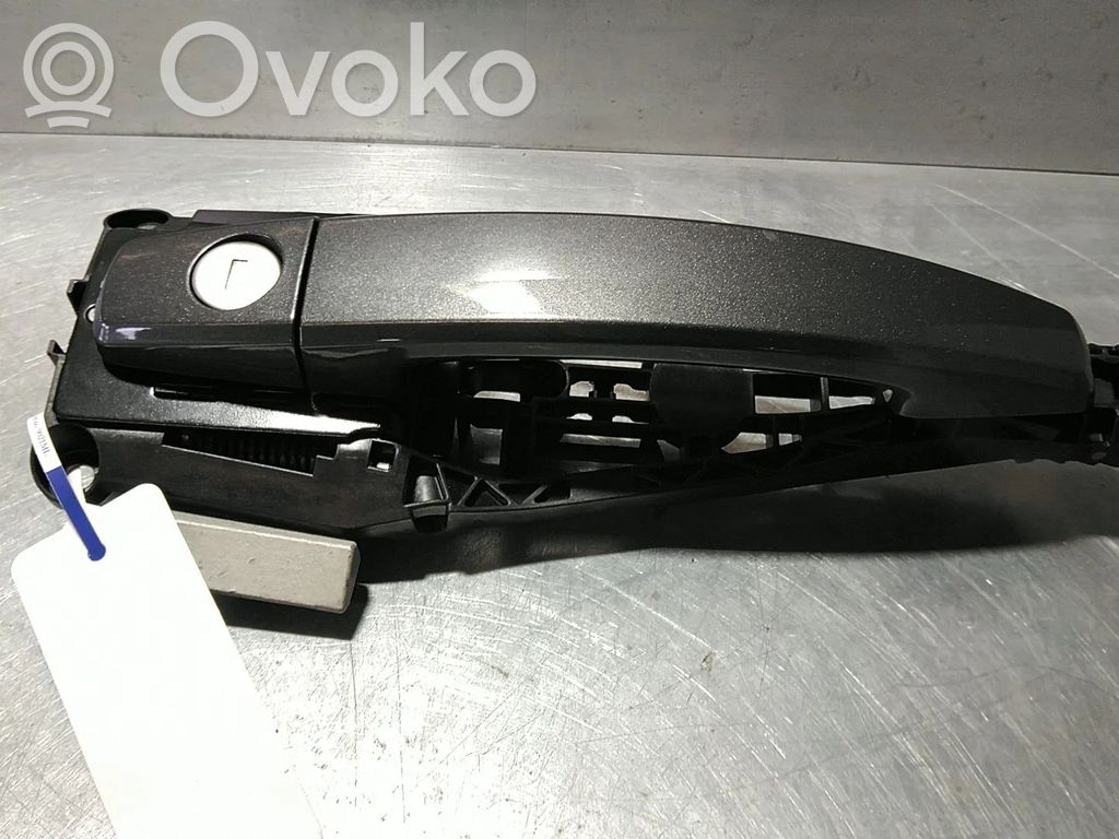 Opel Astra J Osłona klamki drzwi przednich 
