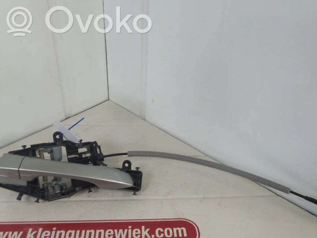 Volkswagen Tiguan Osłona klamki drzwi przednich 