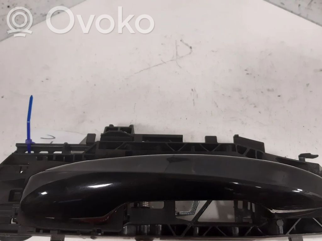 Mercedes-Benz C W205 Copertura per maniglia portiera anteriore 