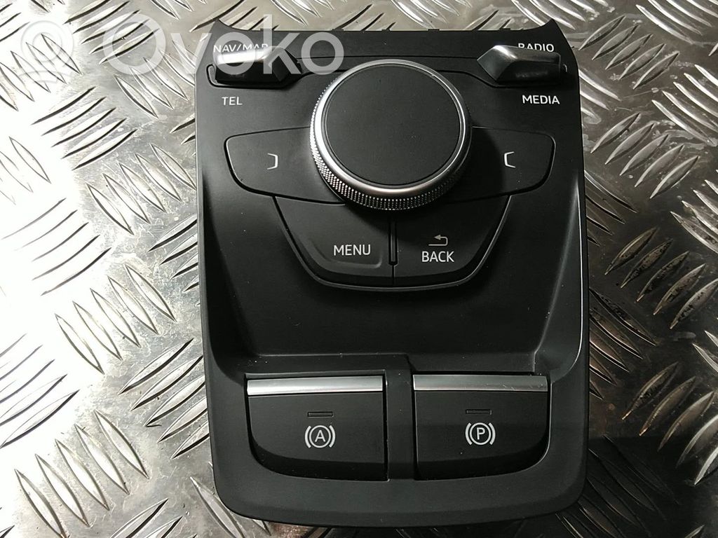 Audi Q2 - Kita salono detalė 
