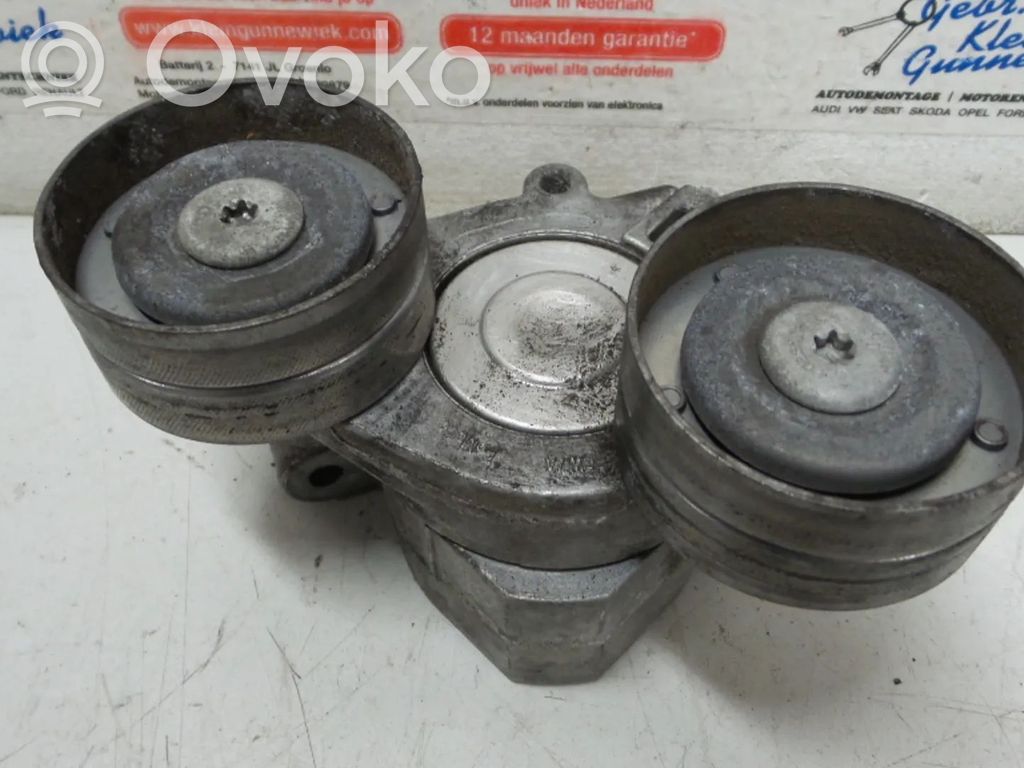 Ford Transit Другая деталь отсека двигателя 