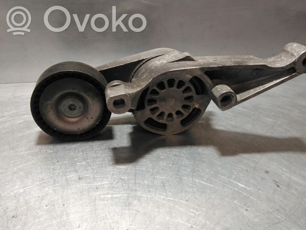 Volkswagen Caddy Muu moottoritilan osa 