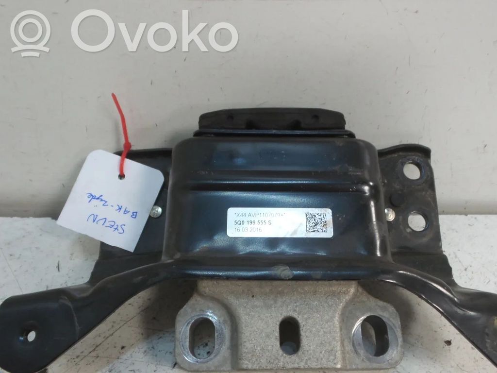 Skoda Superb B8 (3V) Soporte de la caja de cambios 