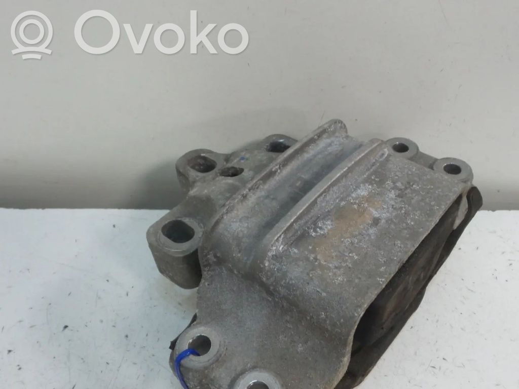 Mocowanie / Uchwyt skrzyni biegów   8J0199555F,NFM
