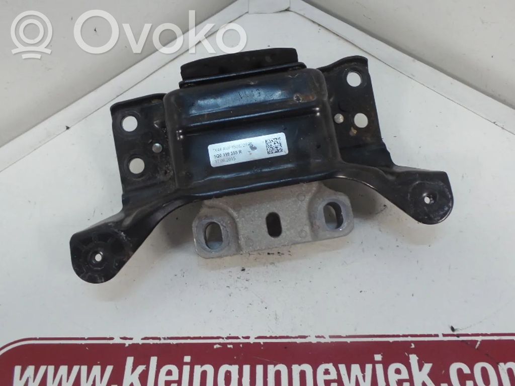 Volkswagen Golf VII Soporte de la caja de cambios 