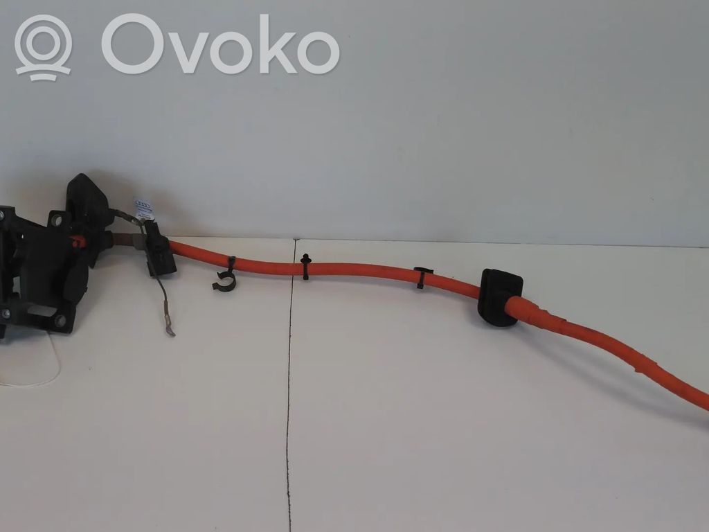 Audi e-tron High voltage cable 