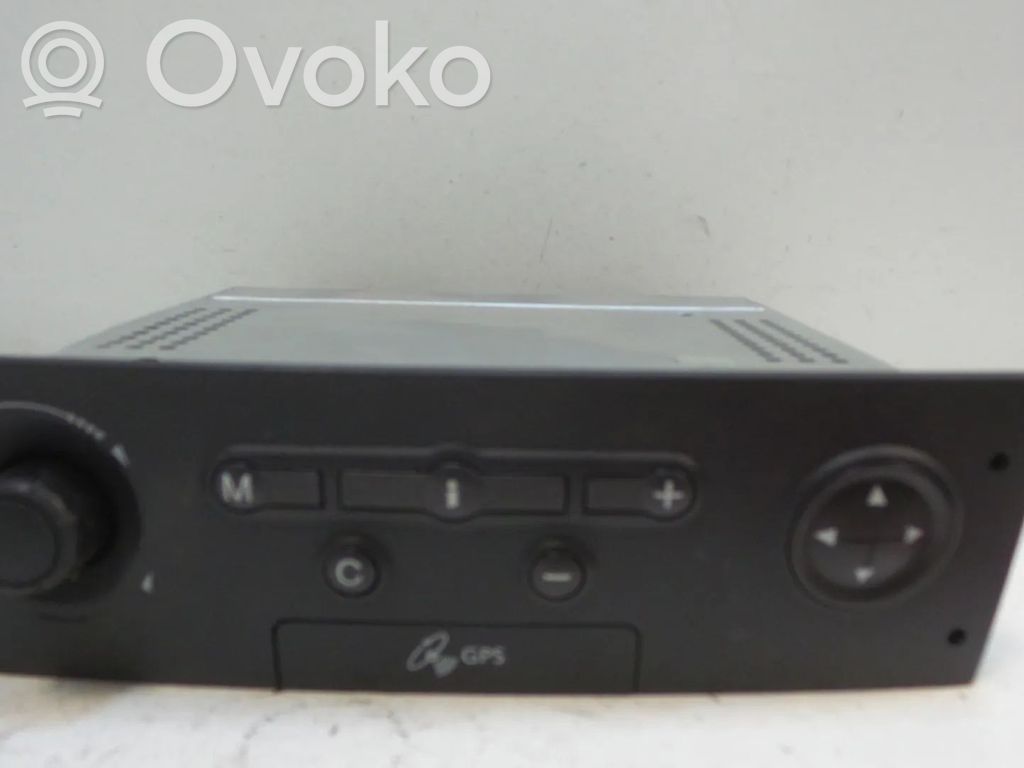 Renault Megane II Navigation unit CD/DVD player 