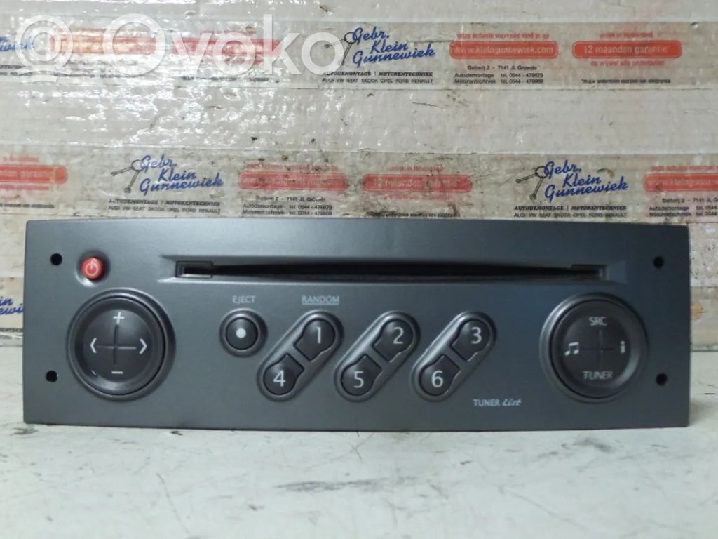 Renault Scenic II -  Grand scenic II Panel / Radioodtwarzacz CD/DVD/GPS 