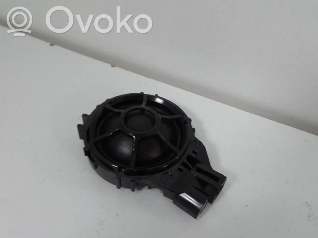 Audi TT TTS RS Mk3 8S Głośnik drzwi przednich 