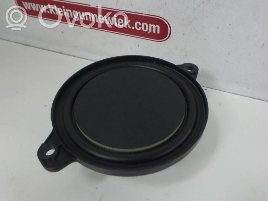 Etuoven kaiutin   83A035454