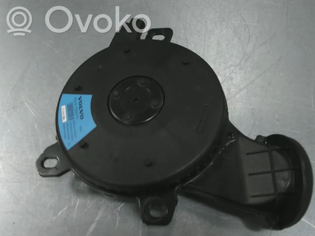 Volvo XC40 Etuoven kaiutin 