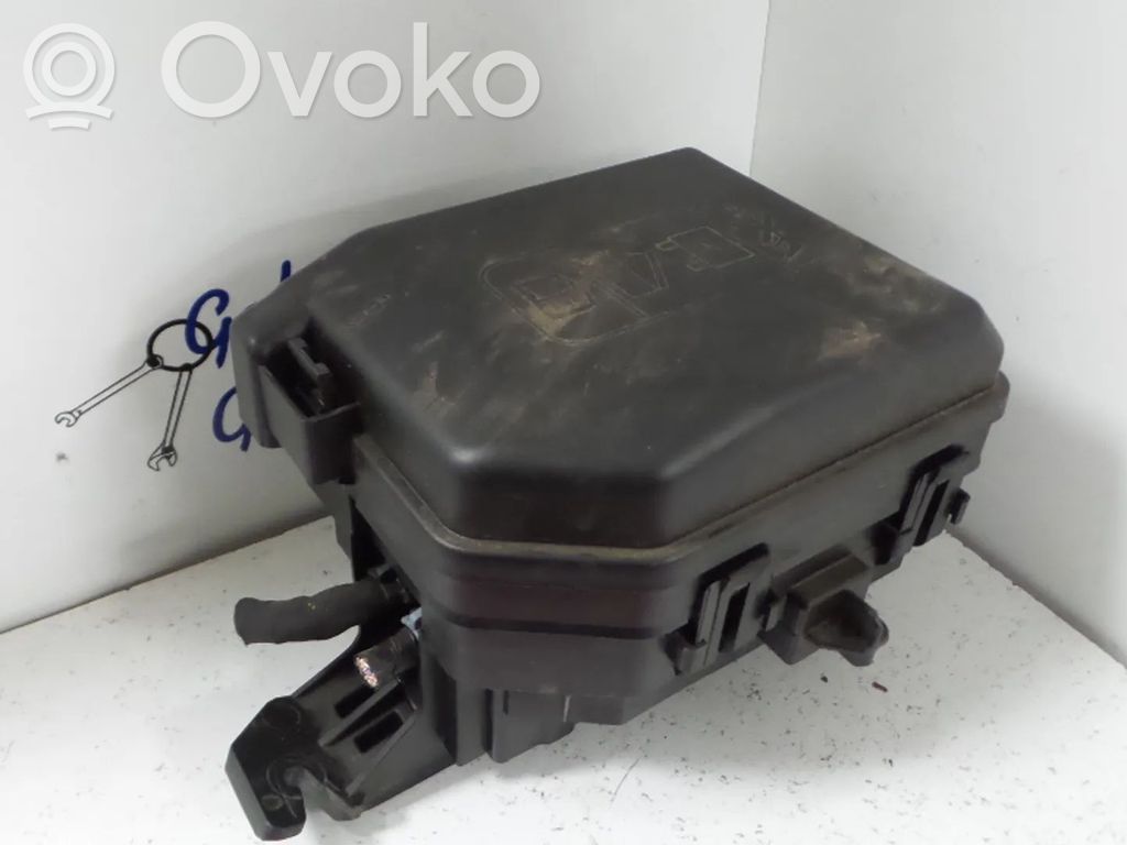 Opel Karl Módulo de fusible 