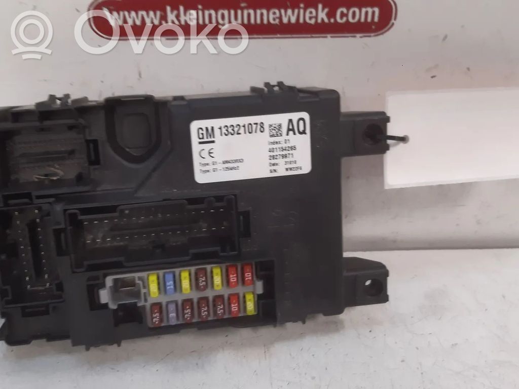 Opel Corsa D Modul siguranțe 