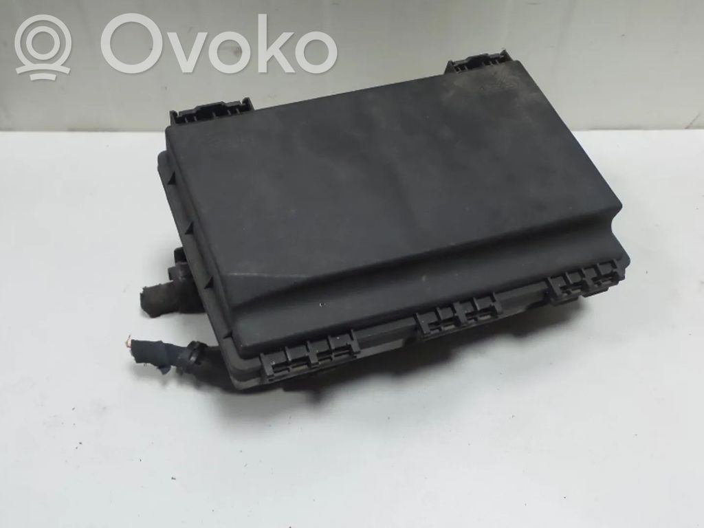 Opel Zafira B Modulo fusibile