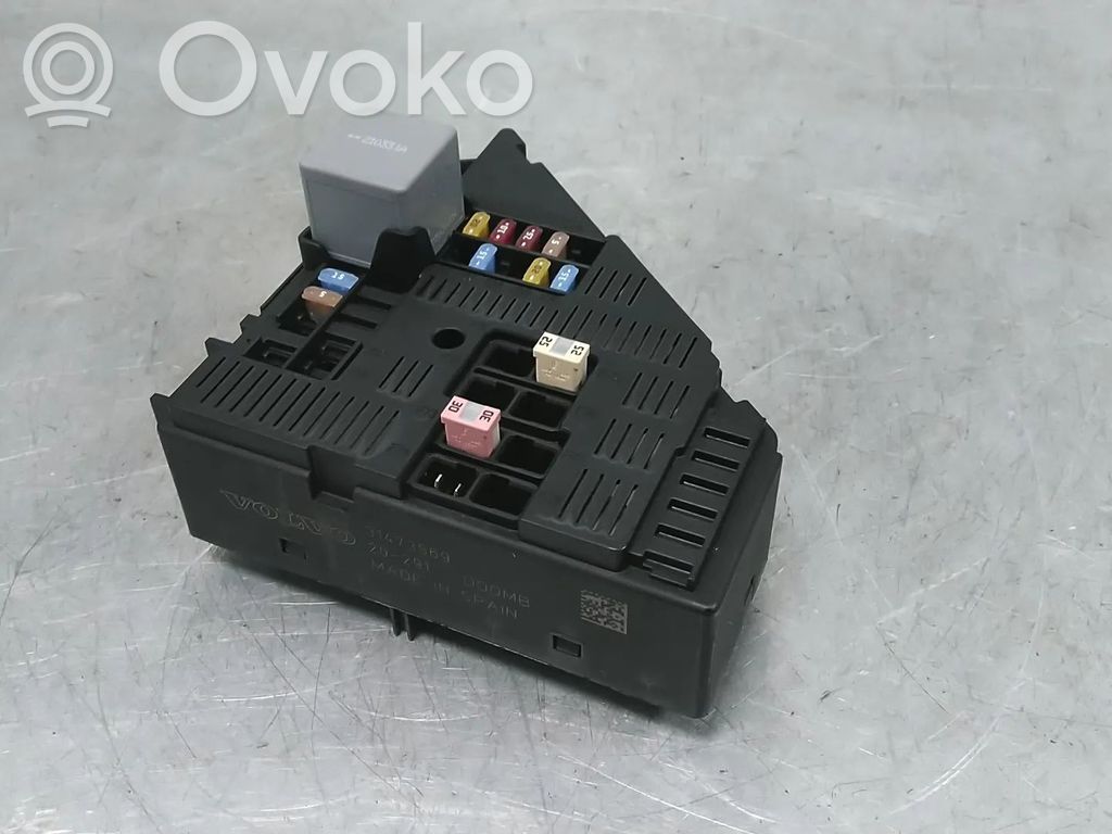 Volvo XC60 Fuse module 