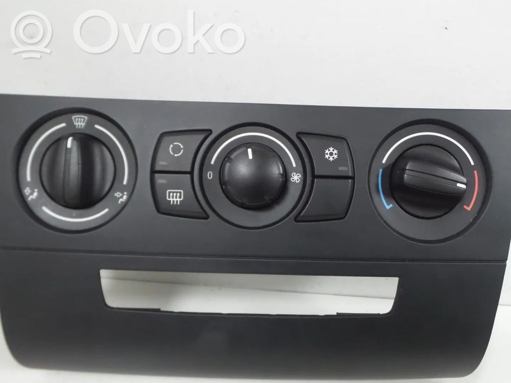 BMW 1 E81 E87 Climate control unit 