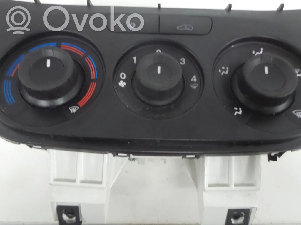 Opel Combo D Climate control unit 