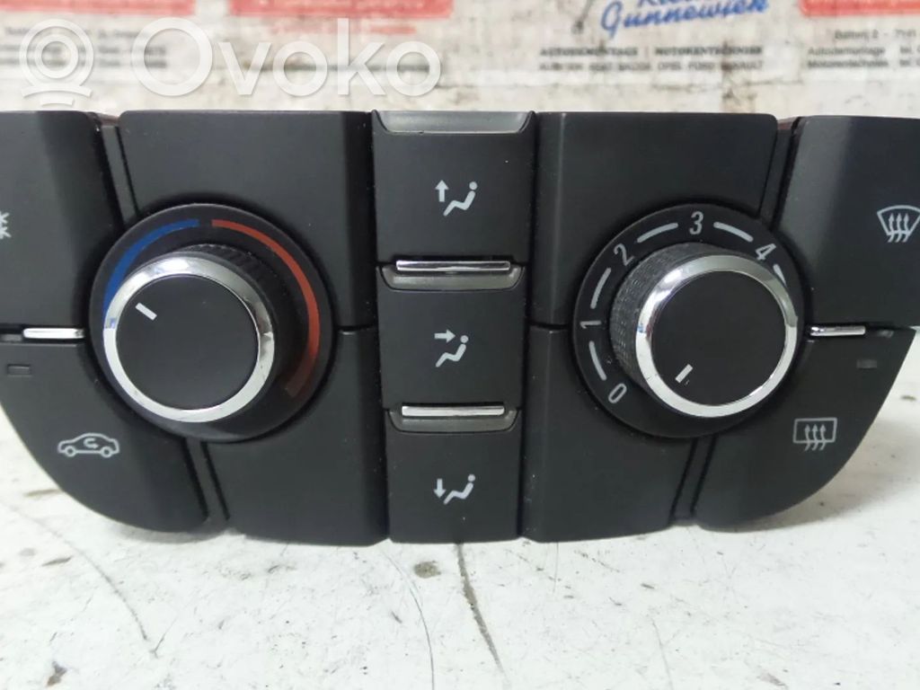 Opel Astra J Unitate control climatizare 