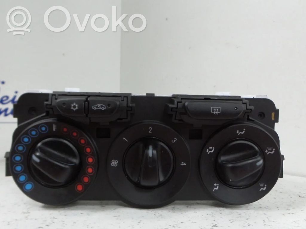 Climate control unit   038180093,39033140,5W8203818