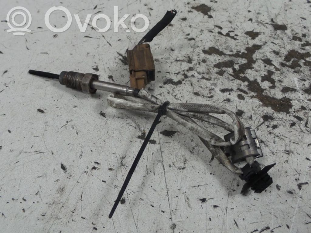 Sensor