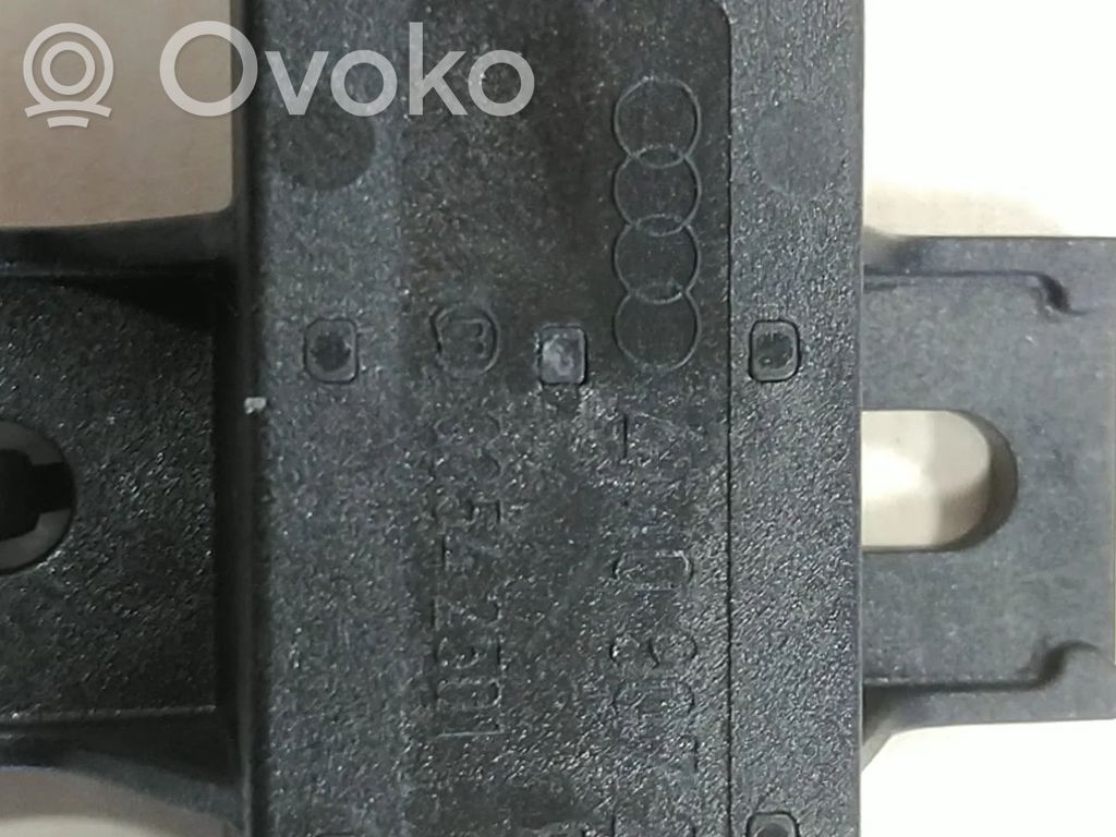 Audi e-tron Sensor / Fühler / Geber 