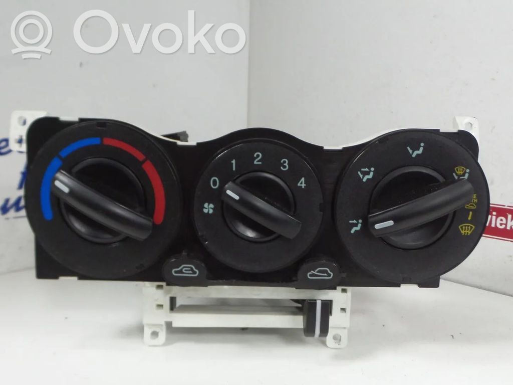Hyundai Getz Climate control unit 