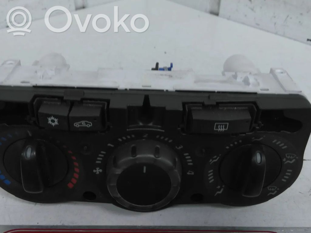 Opel Corsa D Climate control unit 